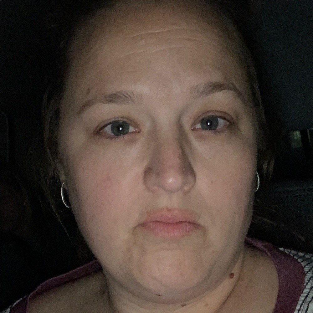 Meet your Posher, Bobbie